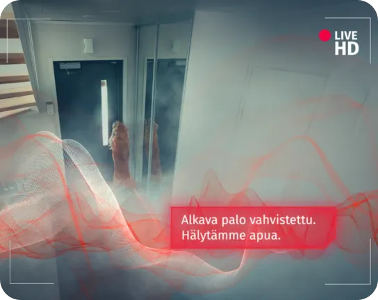 Koira raapii ulko-ovea asunnossa, jossa on savua. Etualalla teksti: "Alkava palo vahvistettu. Hälytämme apua.".
