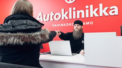 Verisure turvaamassa Francise-yrittäjiä, case Autoklinikka